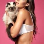 Natalia Velez - Sexy Fotos Besame 2011 50