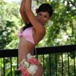 Renata Gonzalez Fotos en Bikini Rosado 3